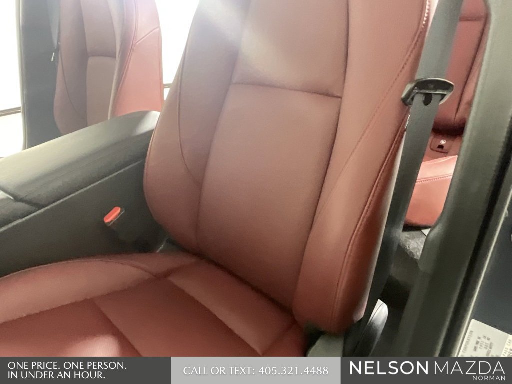 New 2026 MAZDA MAZDA3 Carbon image 24