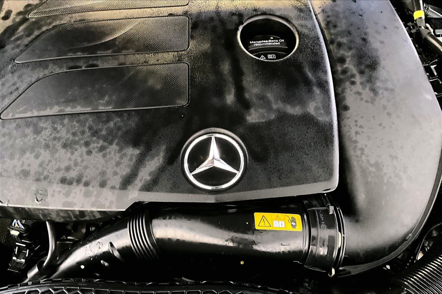 Used 2021 Mercedes-Benz C 300 4MATIC Sedan image 31