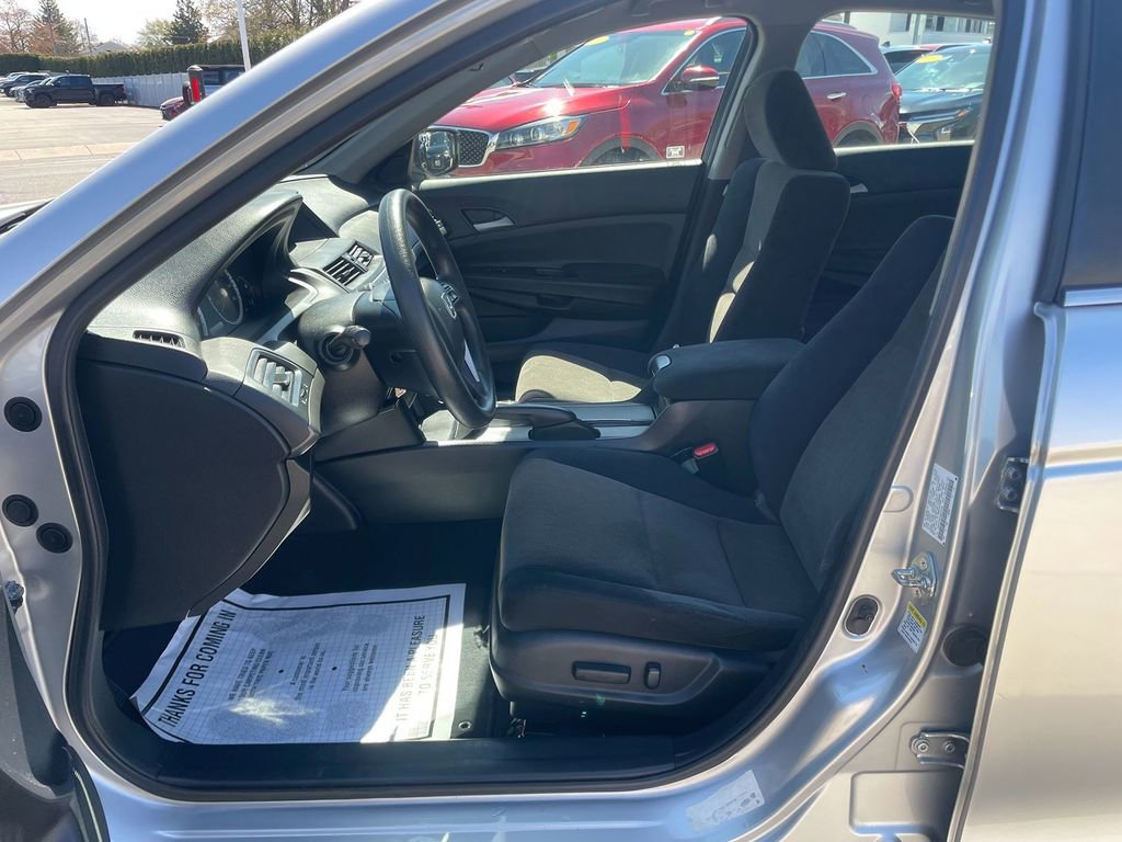 Used 2009 Honda Accord LX-P image 12