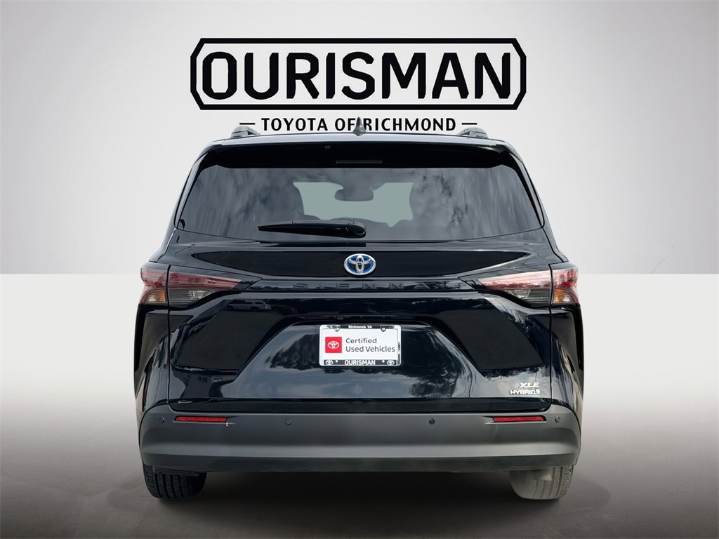 Certified 2024 Toyota Sienna XLE image 21