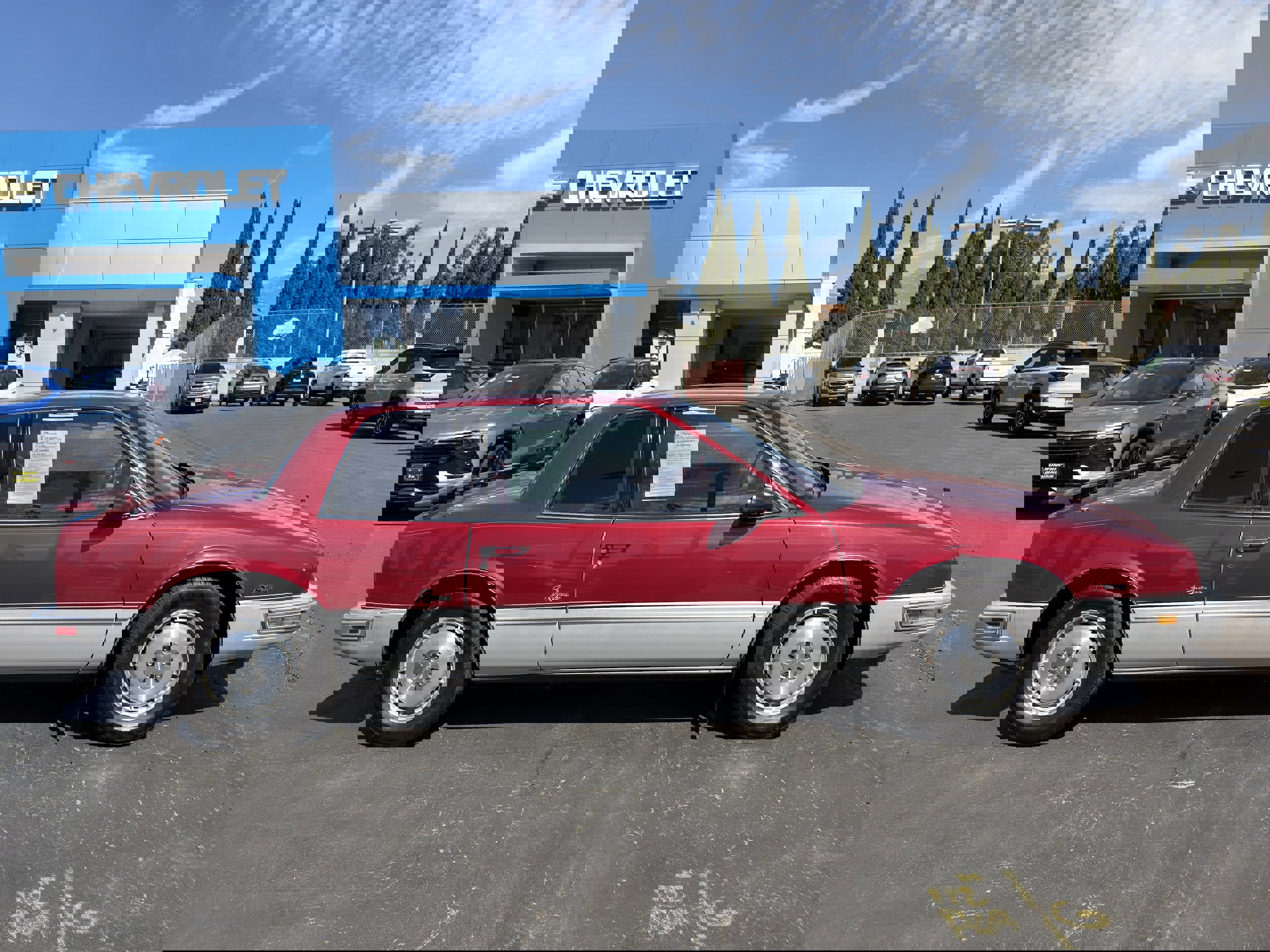 Used 1988 Buick Riviera Coupe image 9