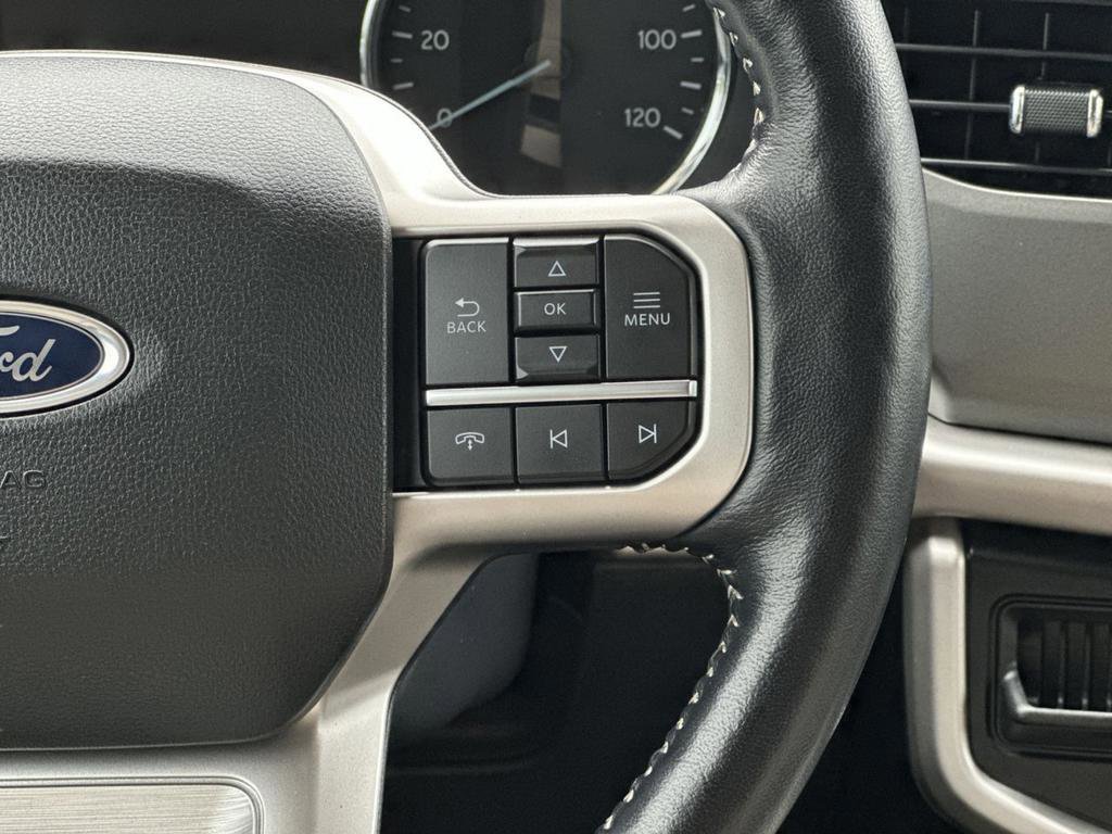 Used 2023 Ford Expedition XLT RWD image 31