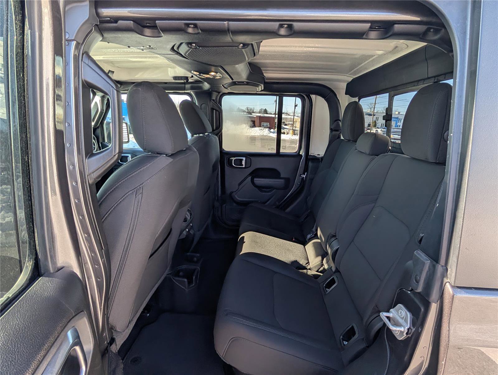 Used 2023 Jeep Gladiator Sport image 13