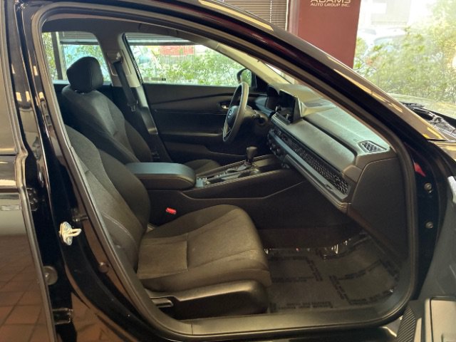 Used 2023 Honda Accord LX image 27