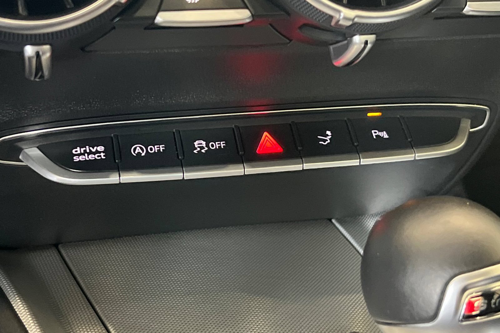 Used 2019 Audi TT 2.0T w/ Technology Package AWD/4WD image 19