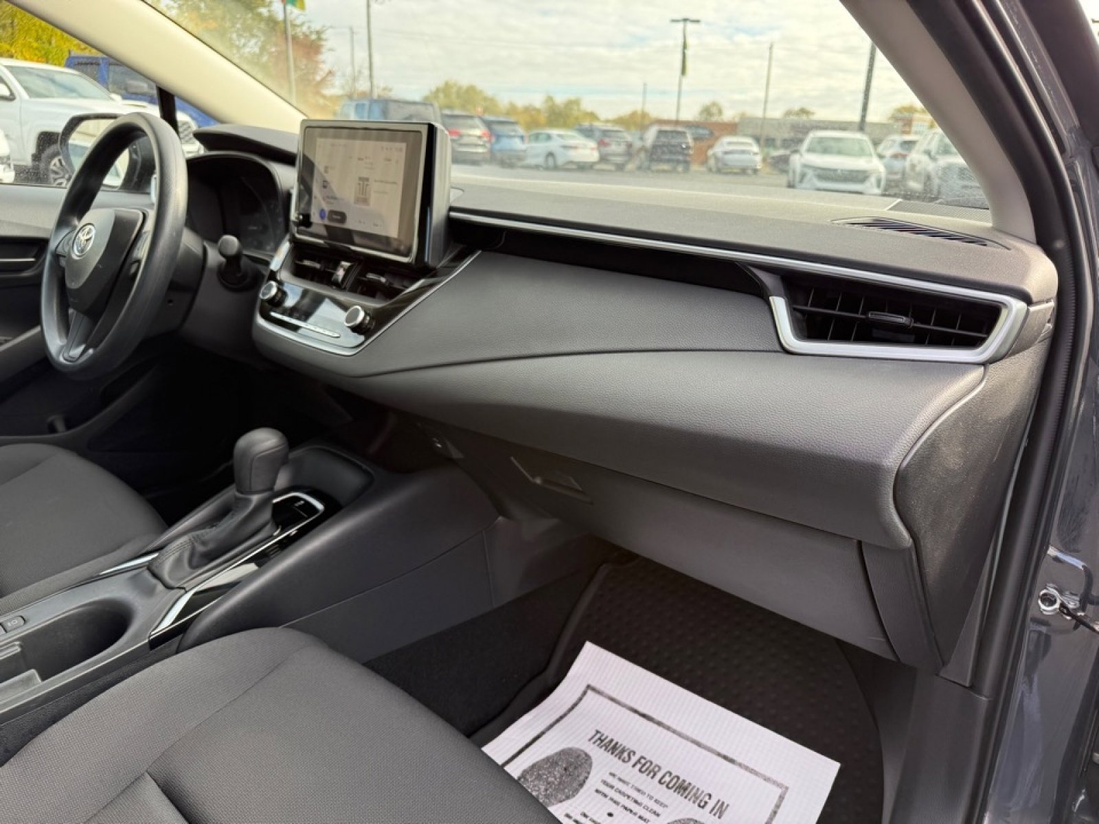 Used 2024 Toyota Corolla LE image 12