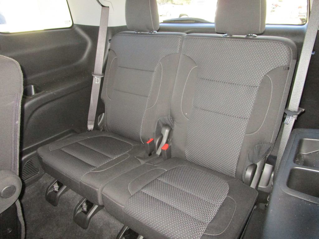 Used 2021 GMC Acadia SLE image 19