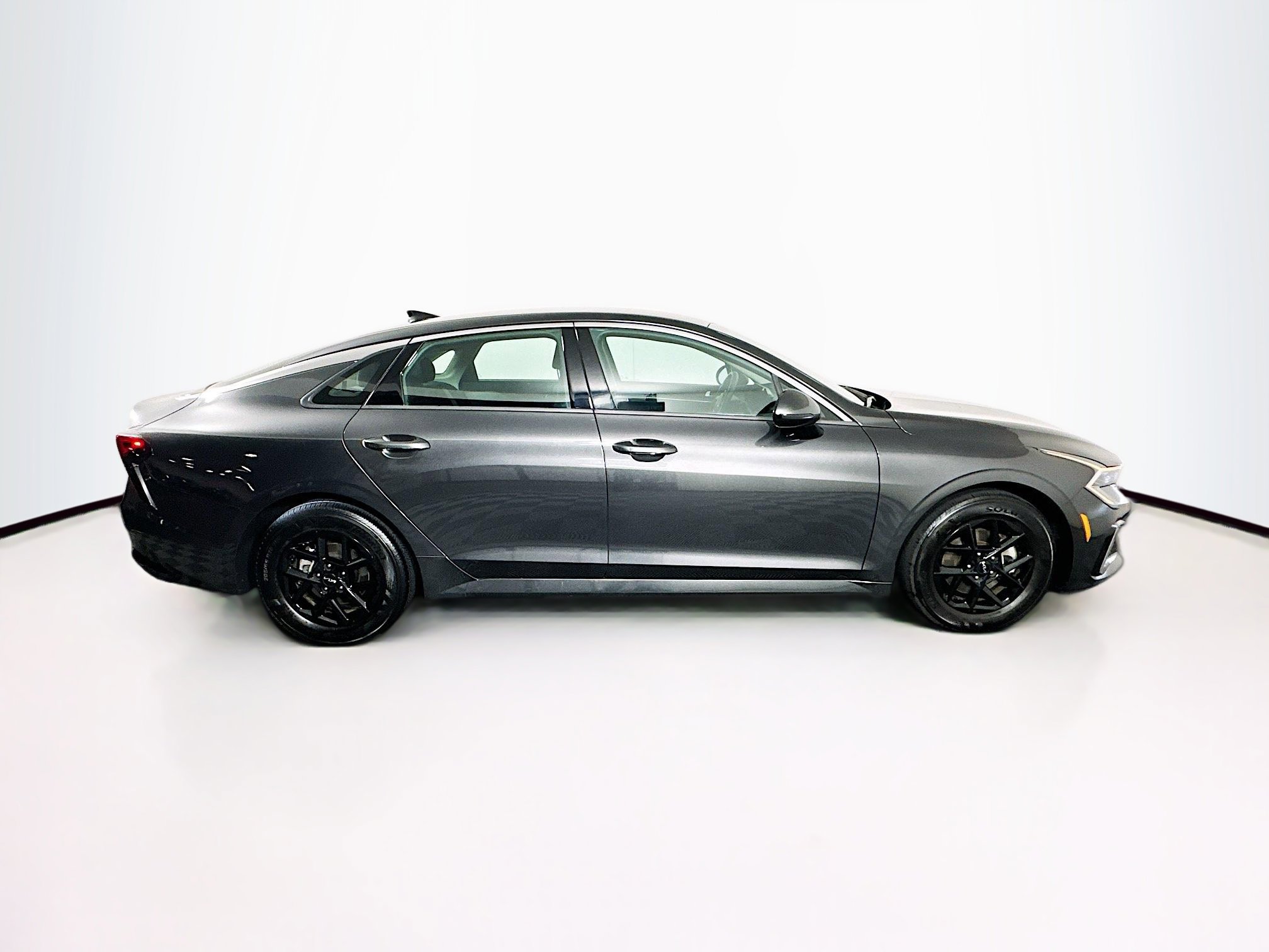 Used 2025 Kia K5 LXS FWD image 10