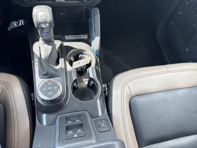 Used 2023 Ford Bronco Wildtrak image 27