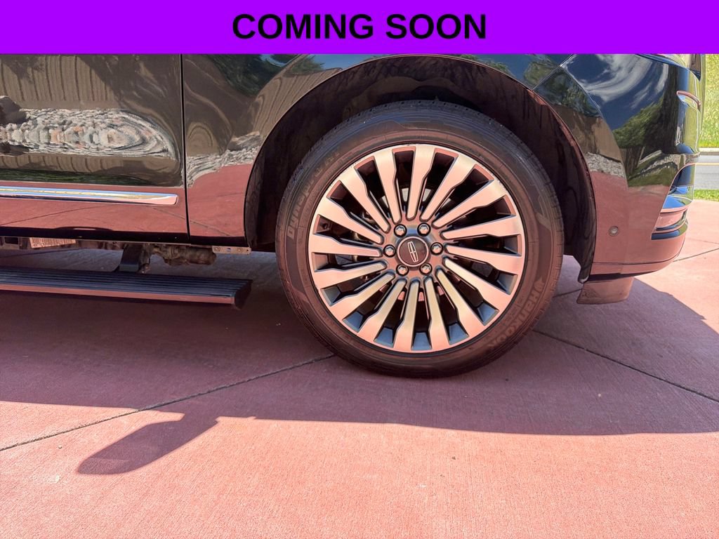 Used 2018 Lincoln Navigator Reserve w/ Technology Package AWD/4WD image 41