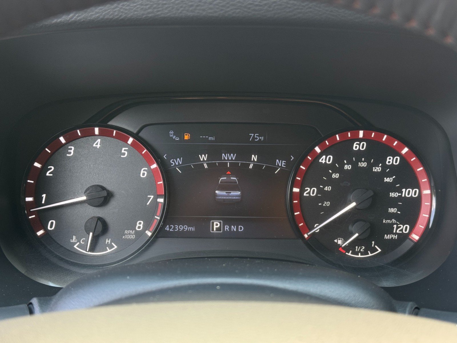 Used 2022 Nissan Frontier Pro-X RWD image 17