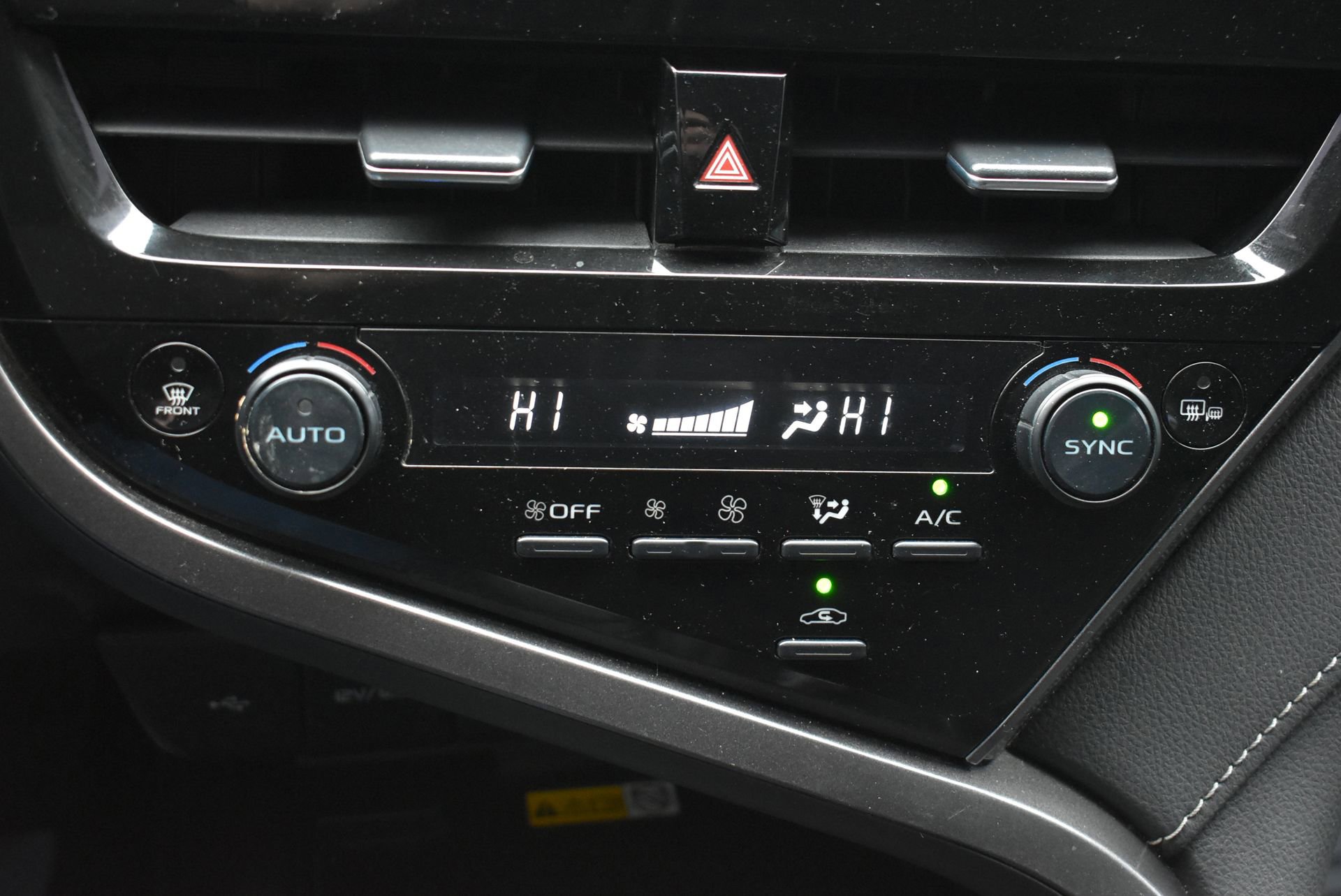 Used 2024 Toyota Camry XSE image 29