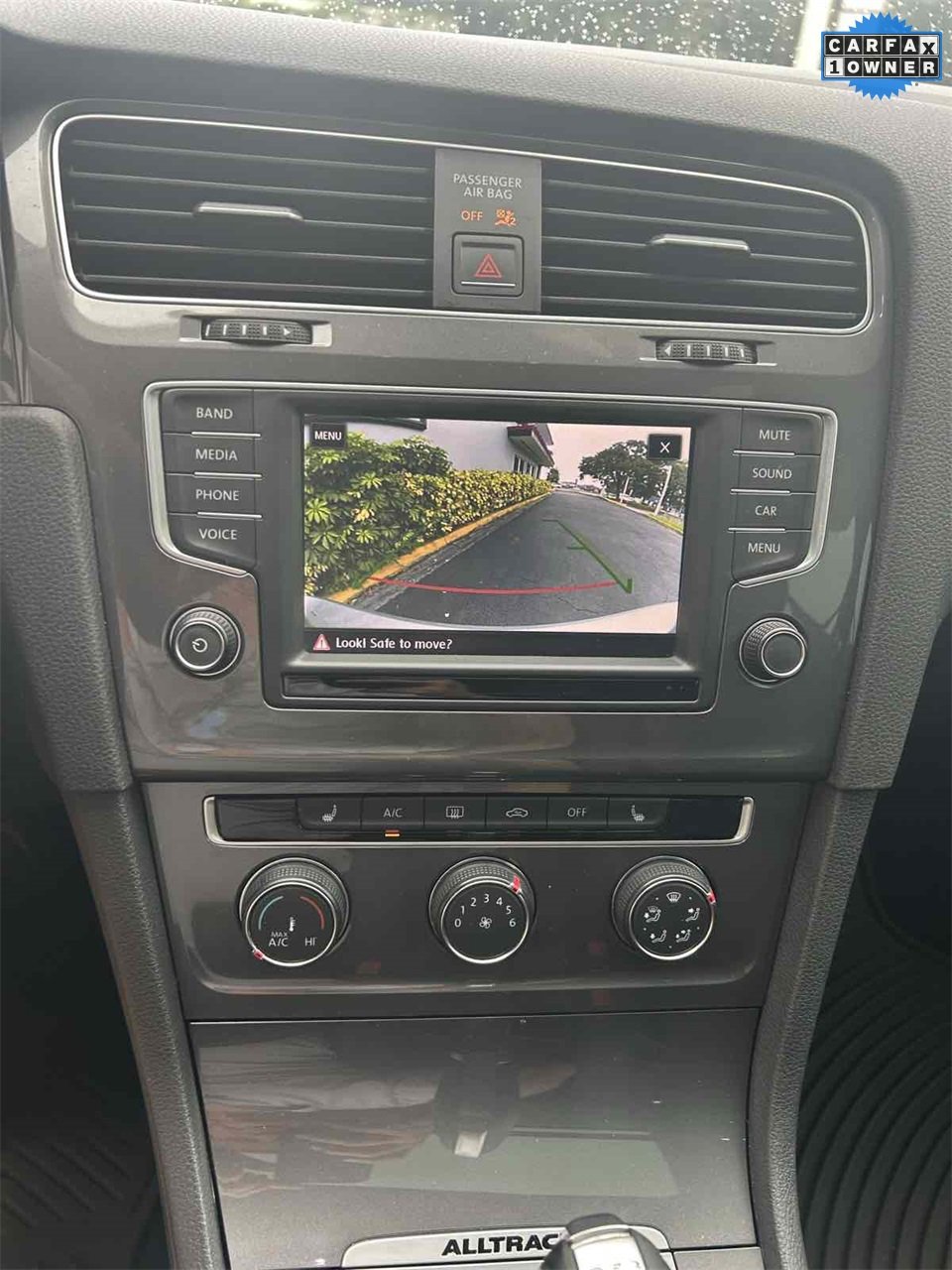 Used 2017 Volkswagen Golf Alltrack SE image 18