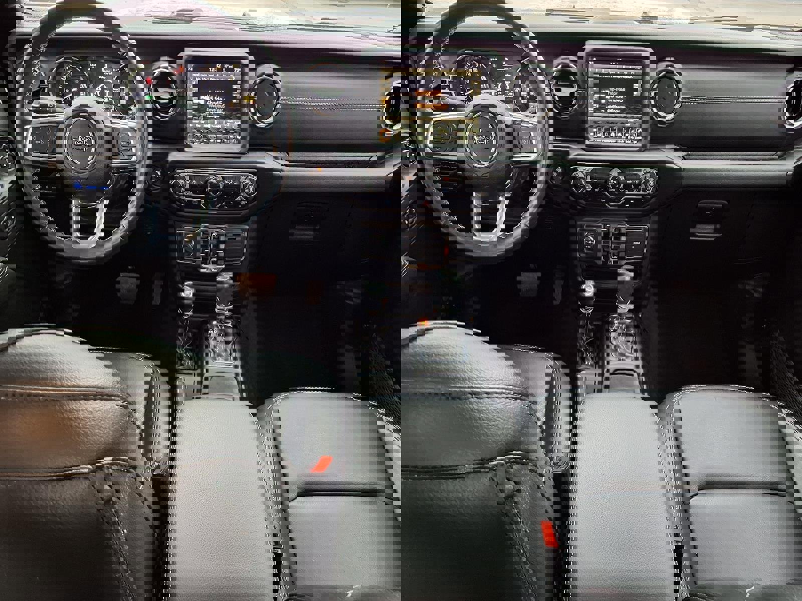 Used 2022 Jeep Wrangler Unlimited Sahara w/ Cold Weather Group image 9