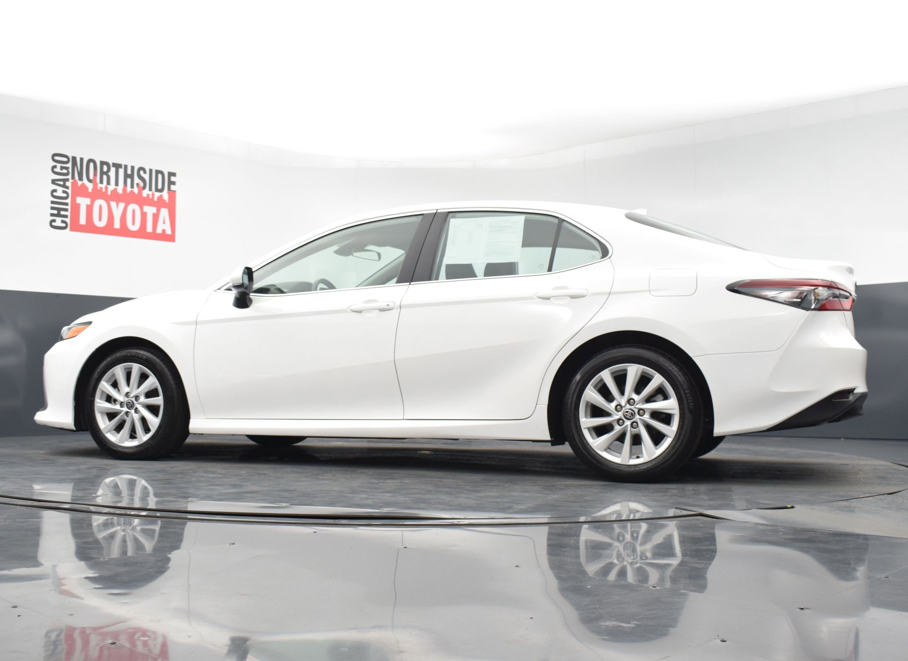 Used 2024 Toyota Camry LE FWD image 25