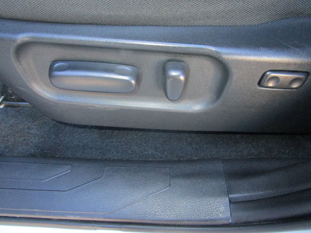 Used 2022 Toyota Tacoma TRD Off-Road image 22