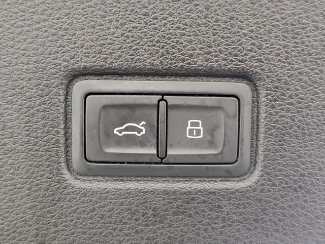 Used 2019 Audi Q7 2.0T Premium Plus w/ Premium Plus Package image 32