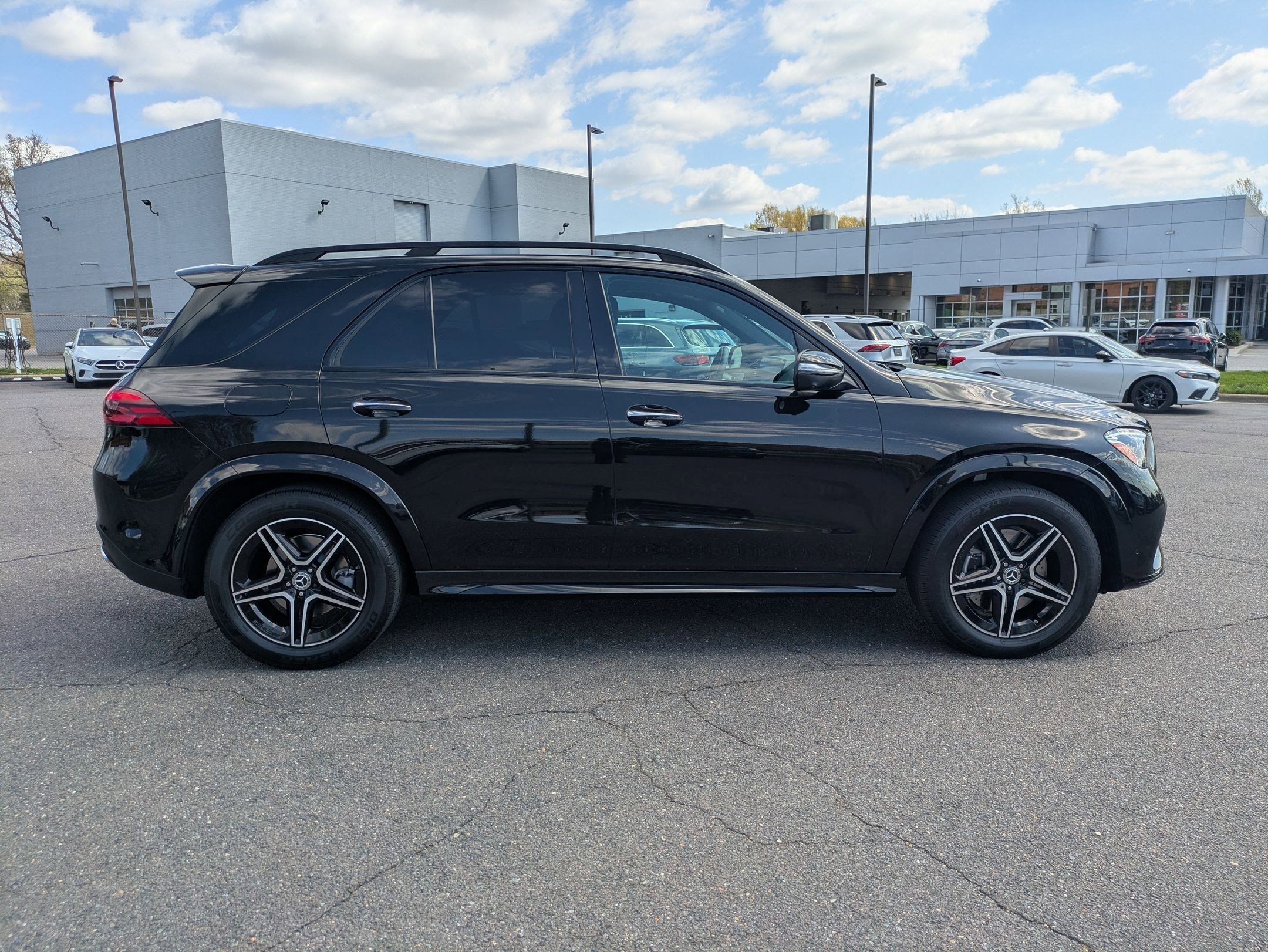 Certified 2026 Mercedes-Benz GLE 350 4MATIC image 2