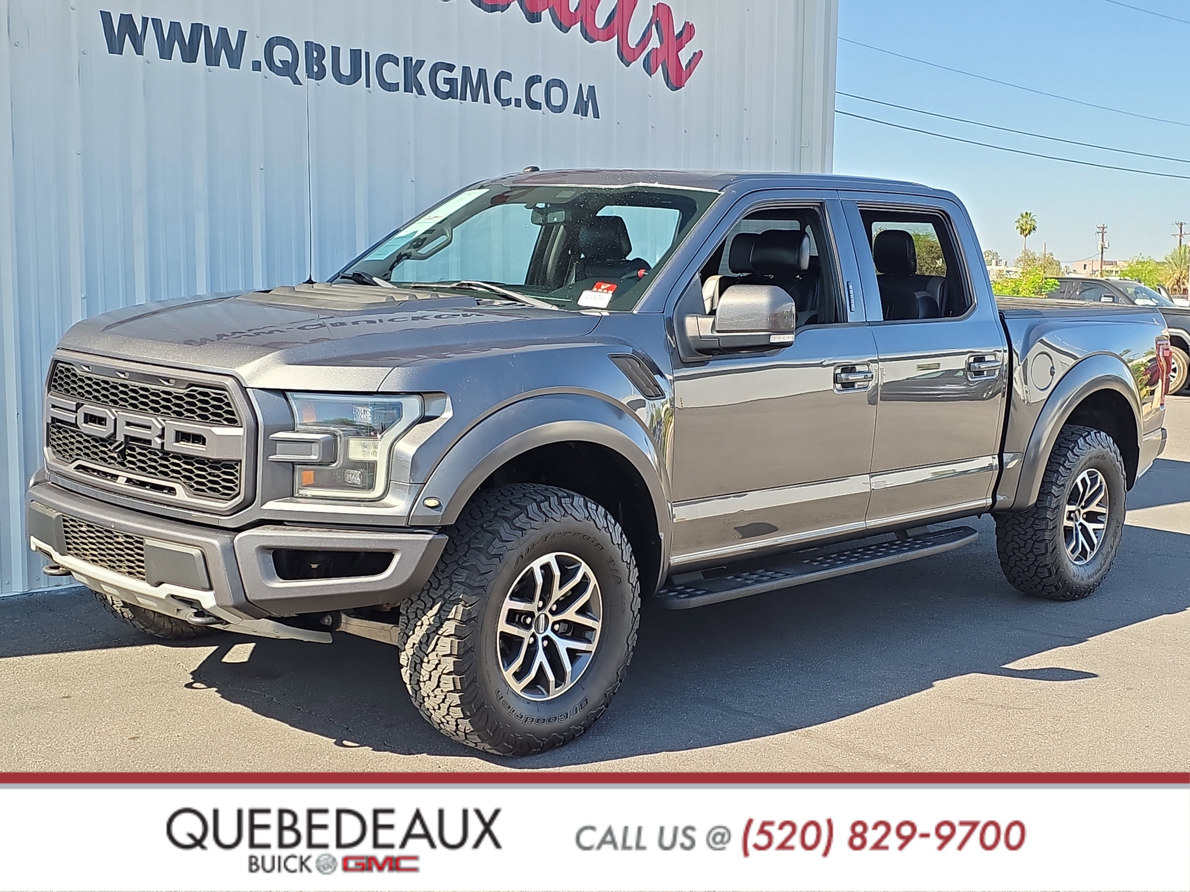 Used 2017 Ford F150 Raptor w/ Equipment Group 802A Luxury AWD/4WD image 3