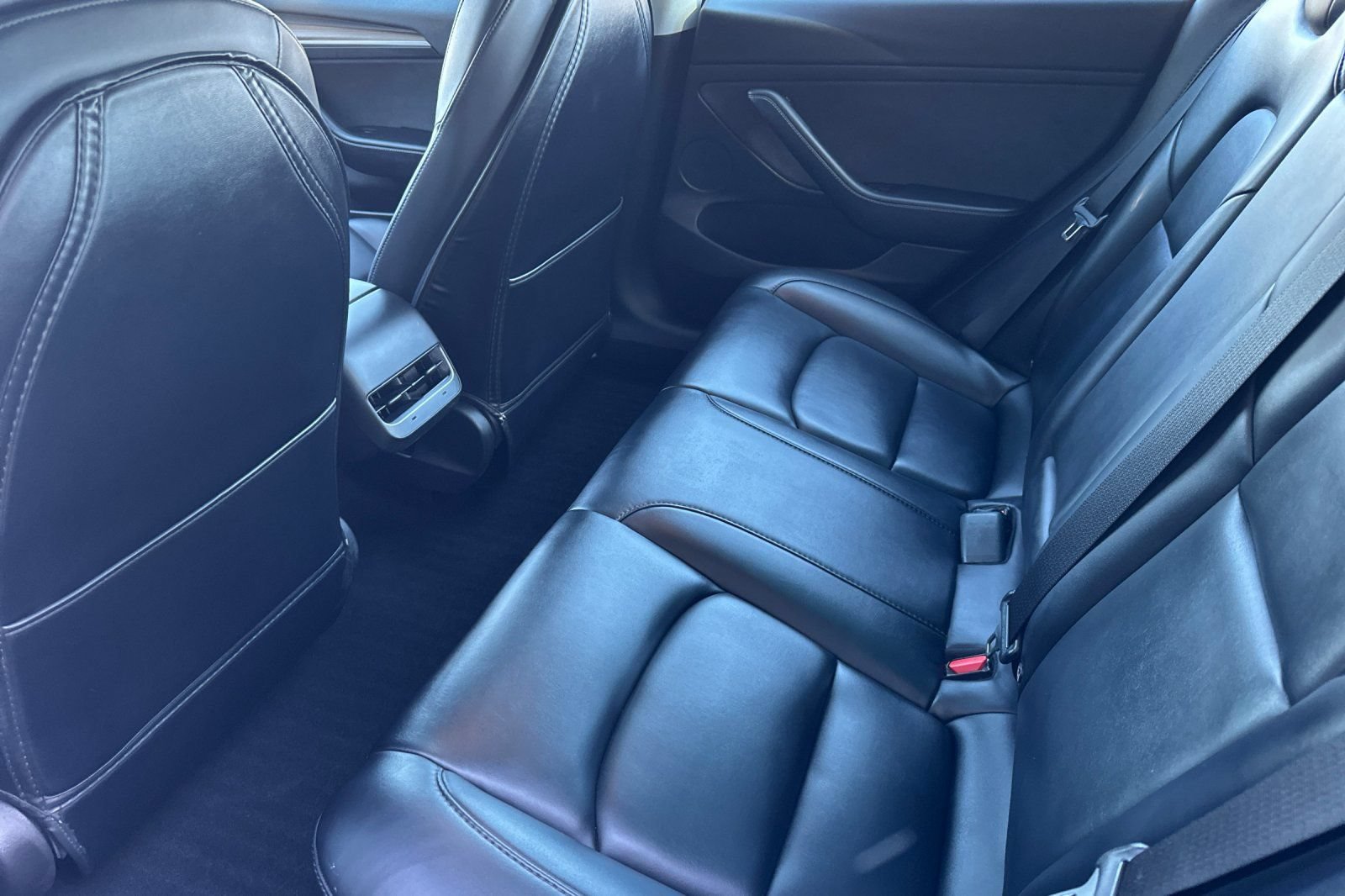 Used 2023 Tesla Model 3 Standard Range RWD image 12
