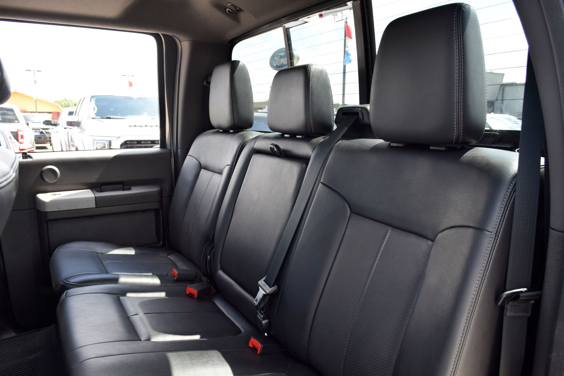 Used 2015 Ford F350 Lariat w/ Lariat Ultimate Package AWD/4WD image 18