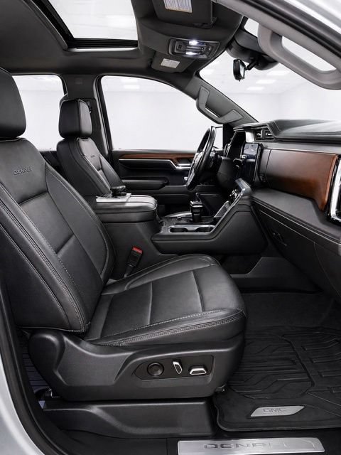 Certified 2023 GMC Sierra 1500 Denali w/ Denali Reserve Package AWD/4WD image 18