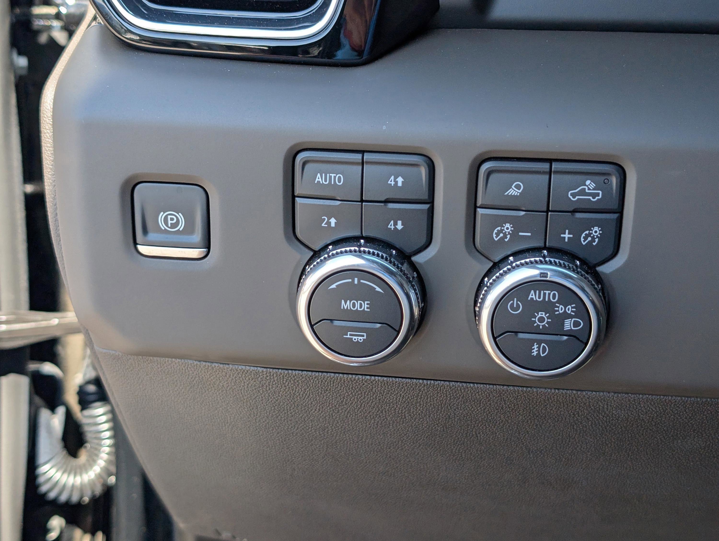 Certified 2025 GMC Sierra 1500 Denali image 19