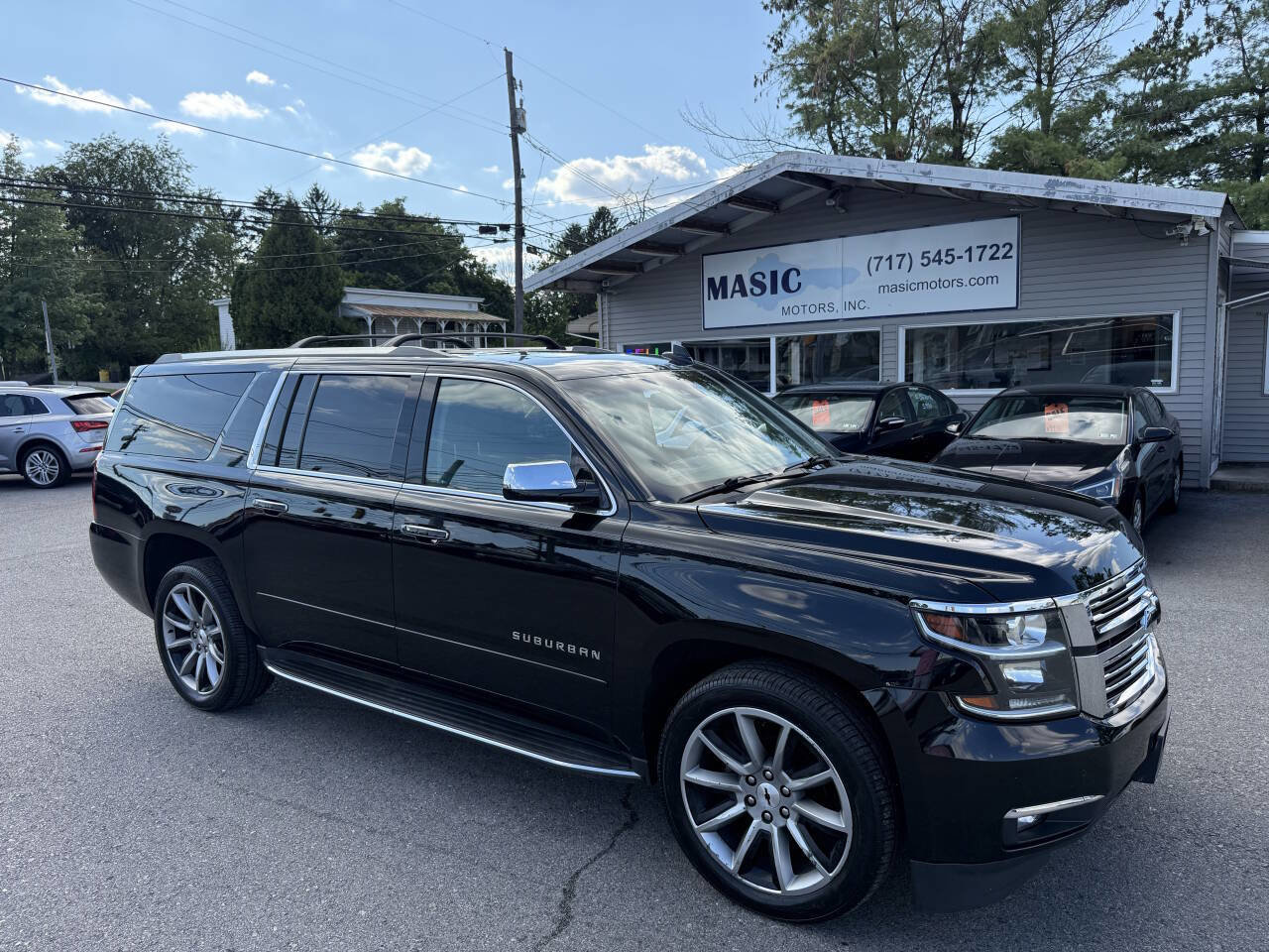 Used 2017 Chevrolet Suburban Premier image 35