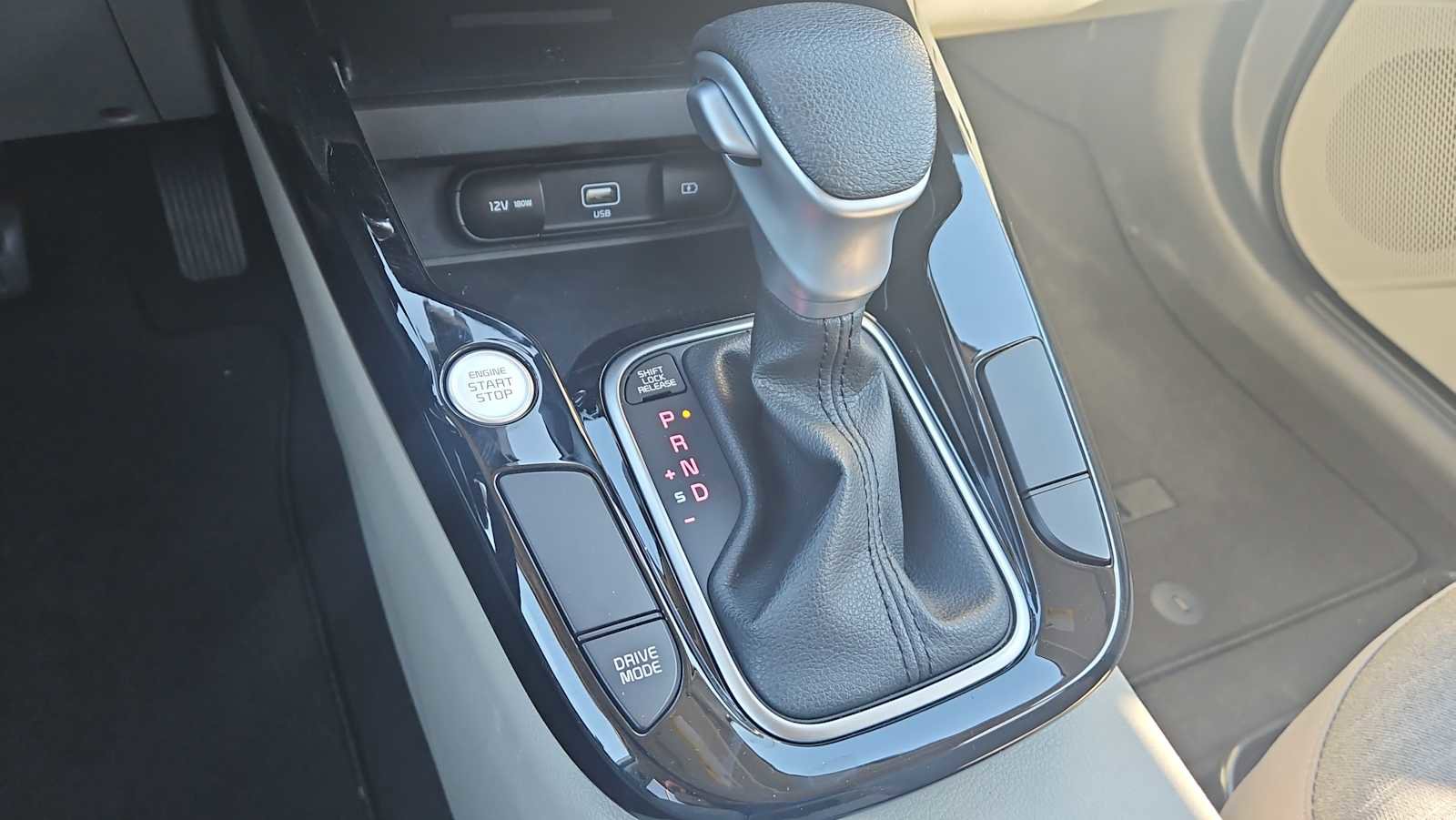 Used 2022 Kia Soul S image 21