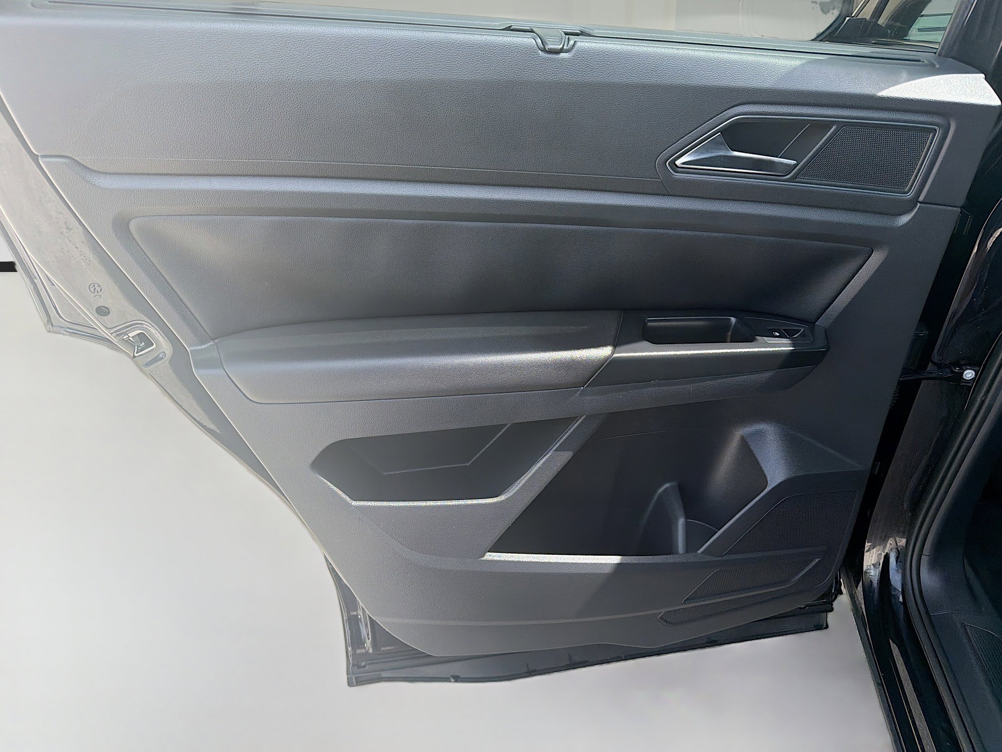 Used 2019 Volkswagen Atlas SE image 23