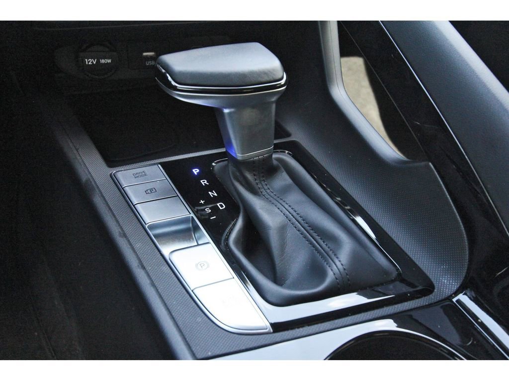 Certified 2024 Hyundai Elantra SEL w/ Convenience Package FWD image 29