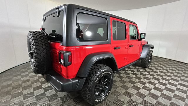 Used 2023 Jeep Wrangler Unlimited w/ Cold Weather Group AWD/4WD image 2