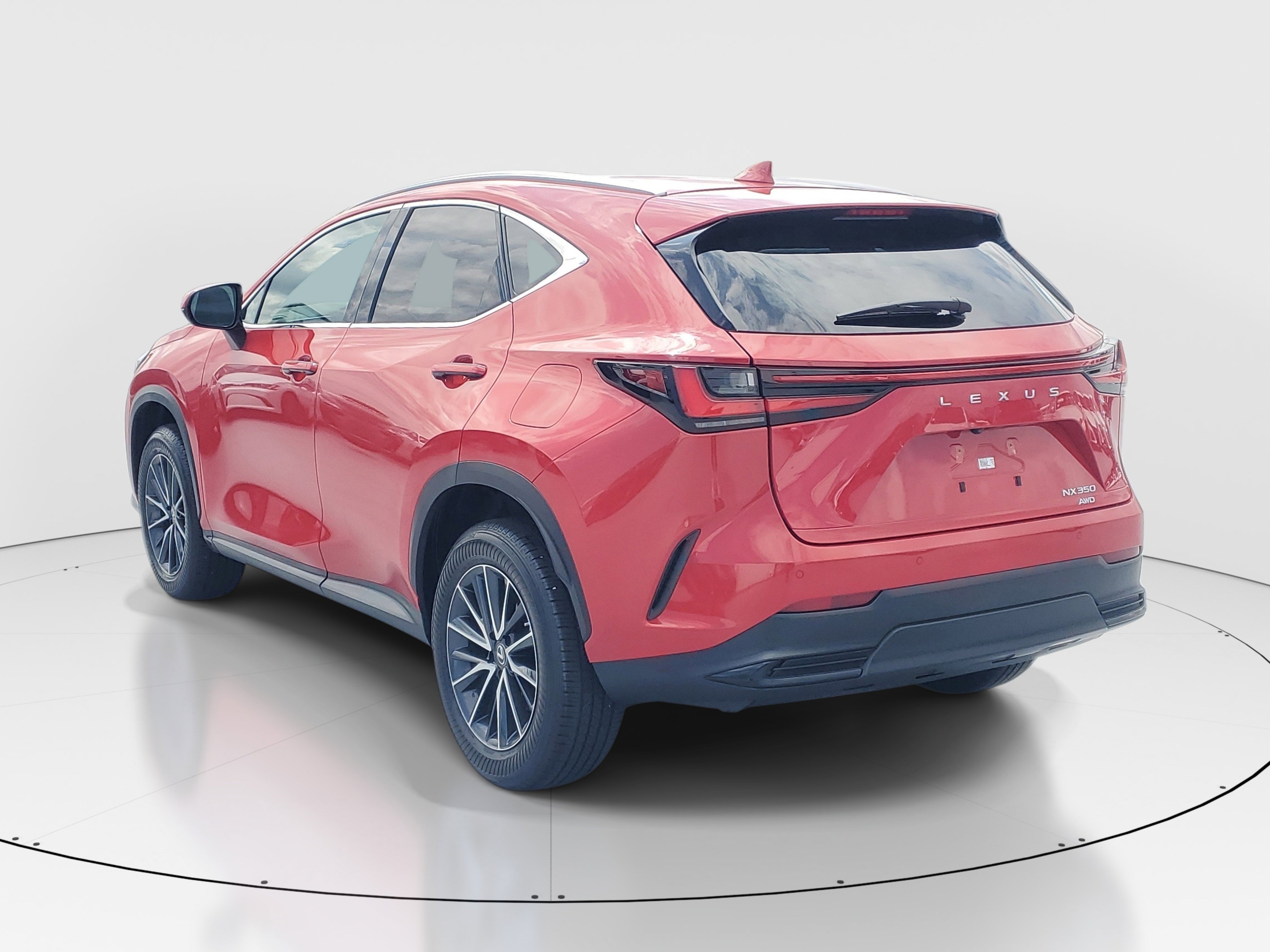 Used 2023 Lexus NX 350 AWD image 5