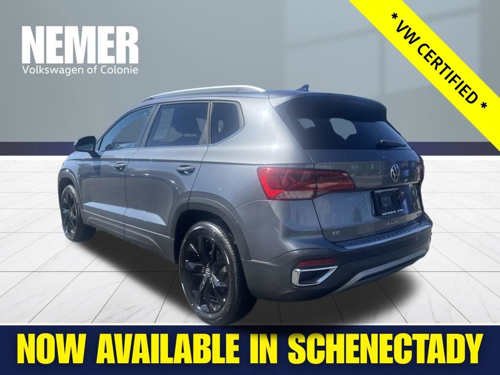 Certified 2023 Volkswagen Taos SE w/ Black Wheel Package AWD/4WD image 3
