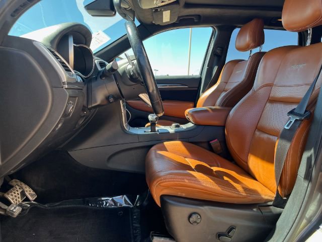 Used 2014 Jeep Grand Cherokee SRT8 w/ Luxury Group II image 11