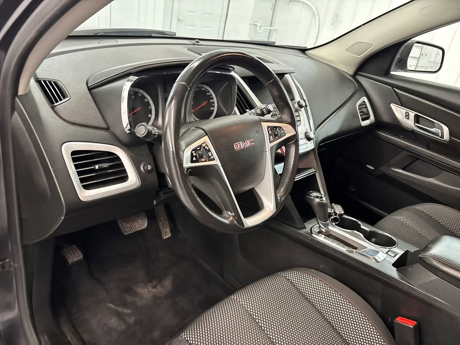 Used 2016 GMC Terrain SLE w/ Driver Alert Package I FWD image 49