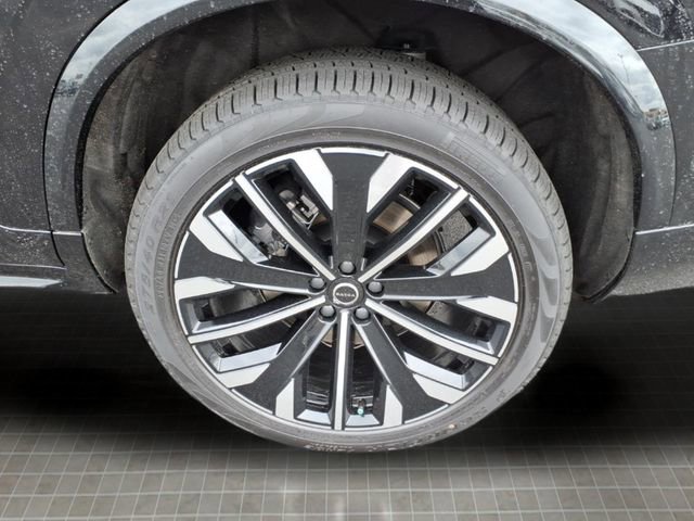 New 2026 Volvo XC90 T8 Ultra w/ Lounge Package image 9