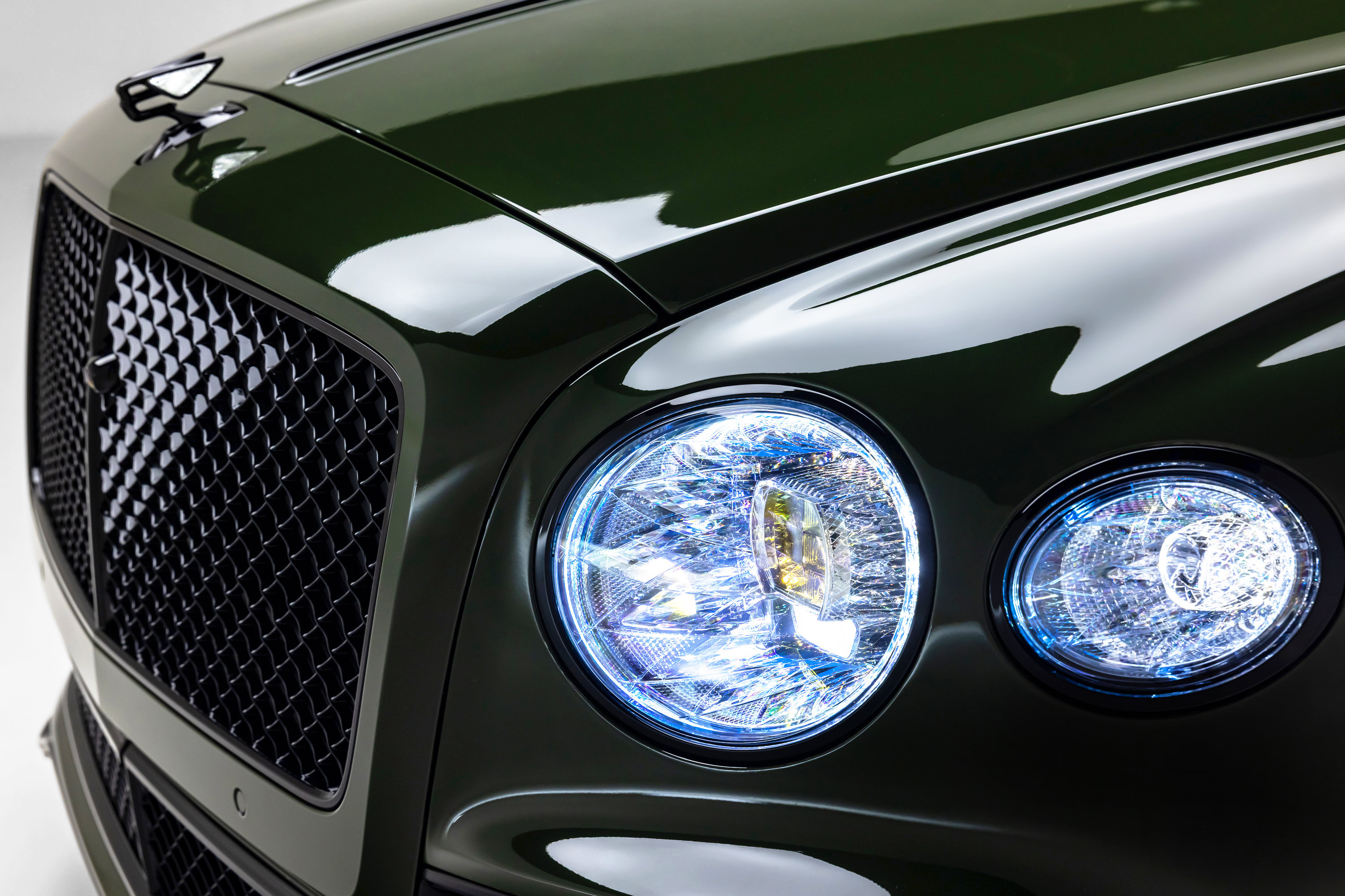 Used 2024 Bentley Flying Spur W12 AWD/4WD image 31