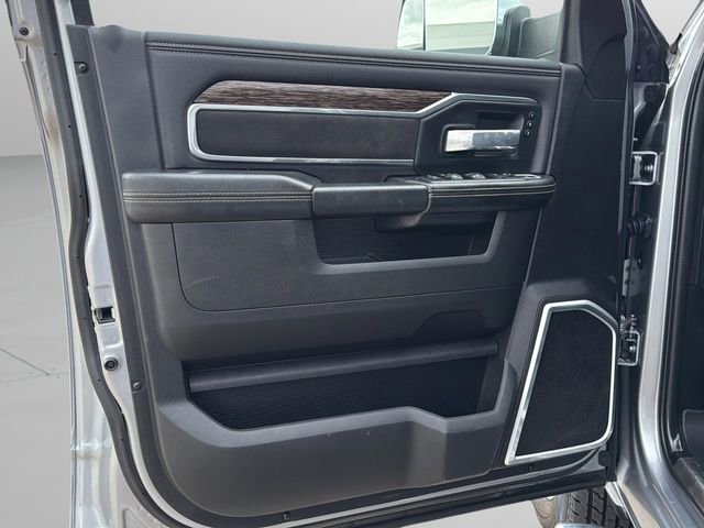 Used 2020 RAM 3500 Laramie image 22