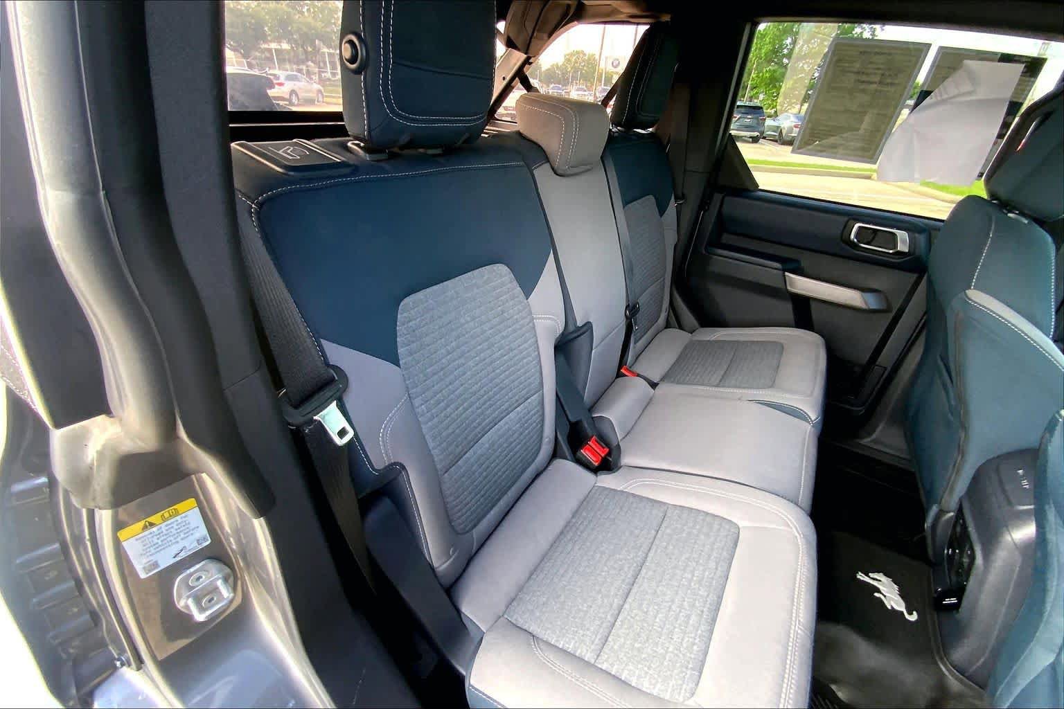 Used 2023 Ford Bronco Outer Banks AWD/4WD image 18