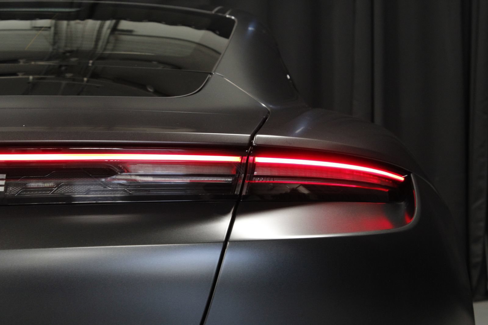 Certified 2022 Porsche Taycan Turbo S AWD/4WD image 12