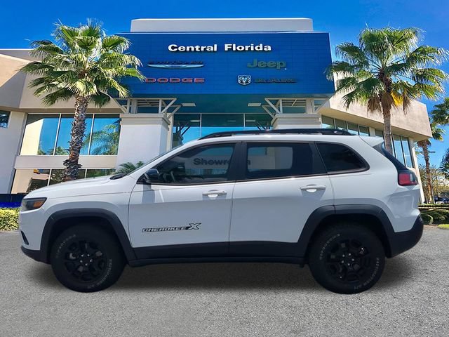 Certified 2022 Jeep Cherokee Latitude w/ Sun & Sound Group AWD/4WD image 8