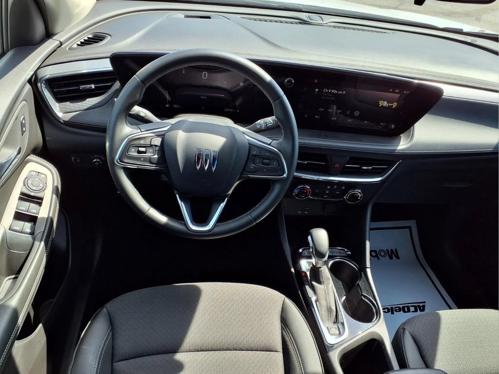 Used 2025 Buick Encore GX Preferred FWD image 9