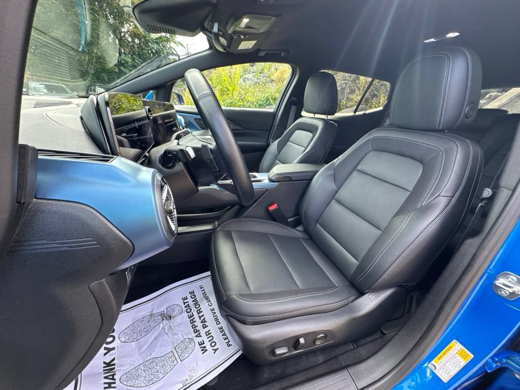 Used 2024 Chevrolet Equinox EV LT FWD image 14