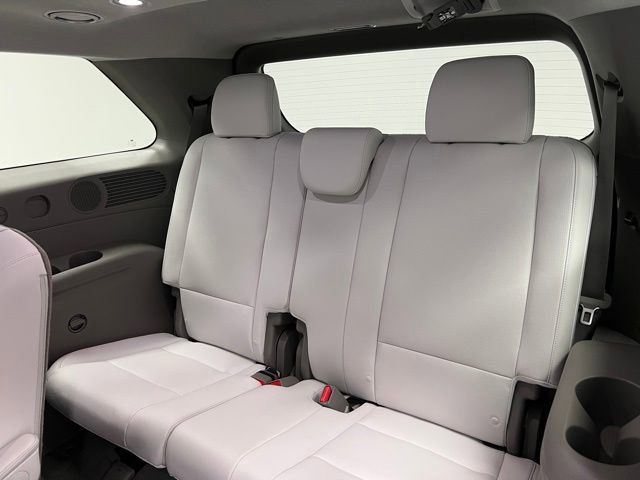 Used 2026 Hyundai Palisade Limited AWD/4WD image 48