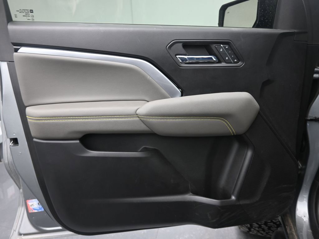 Used 2024 Chevrolet Colorado ZR2 w/ ZR2 Convenience Package III image 15