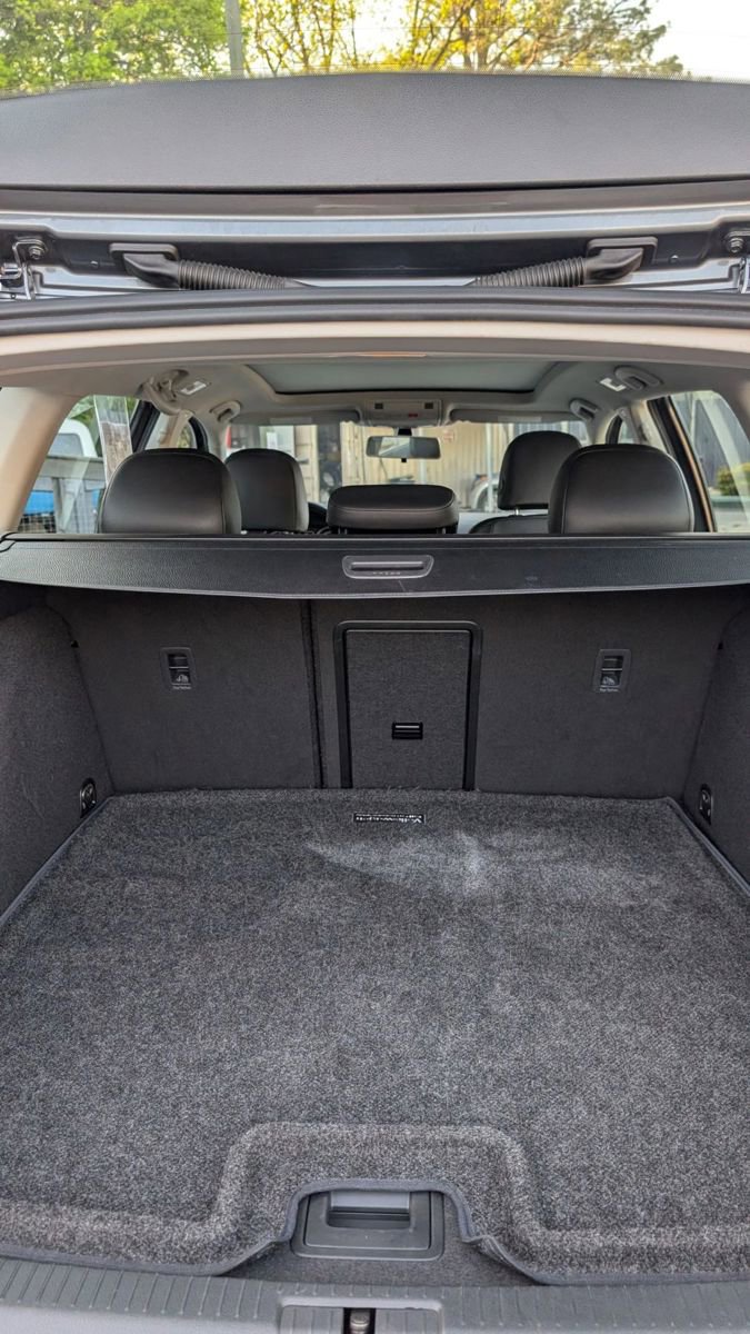 Used 2017 Volkswagen Golf Alltrack SE image 30