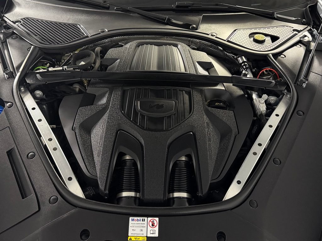 Used 2023 Porsche Panamera w/ Premium Package RWD image 35