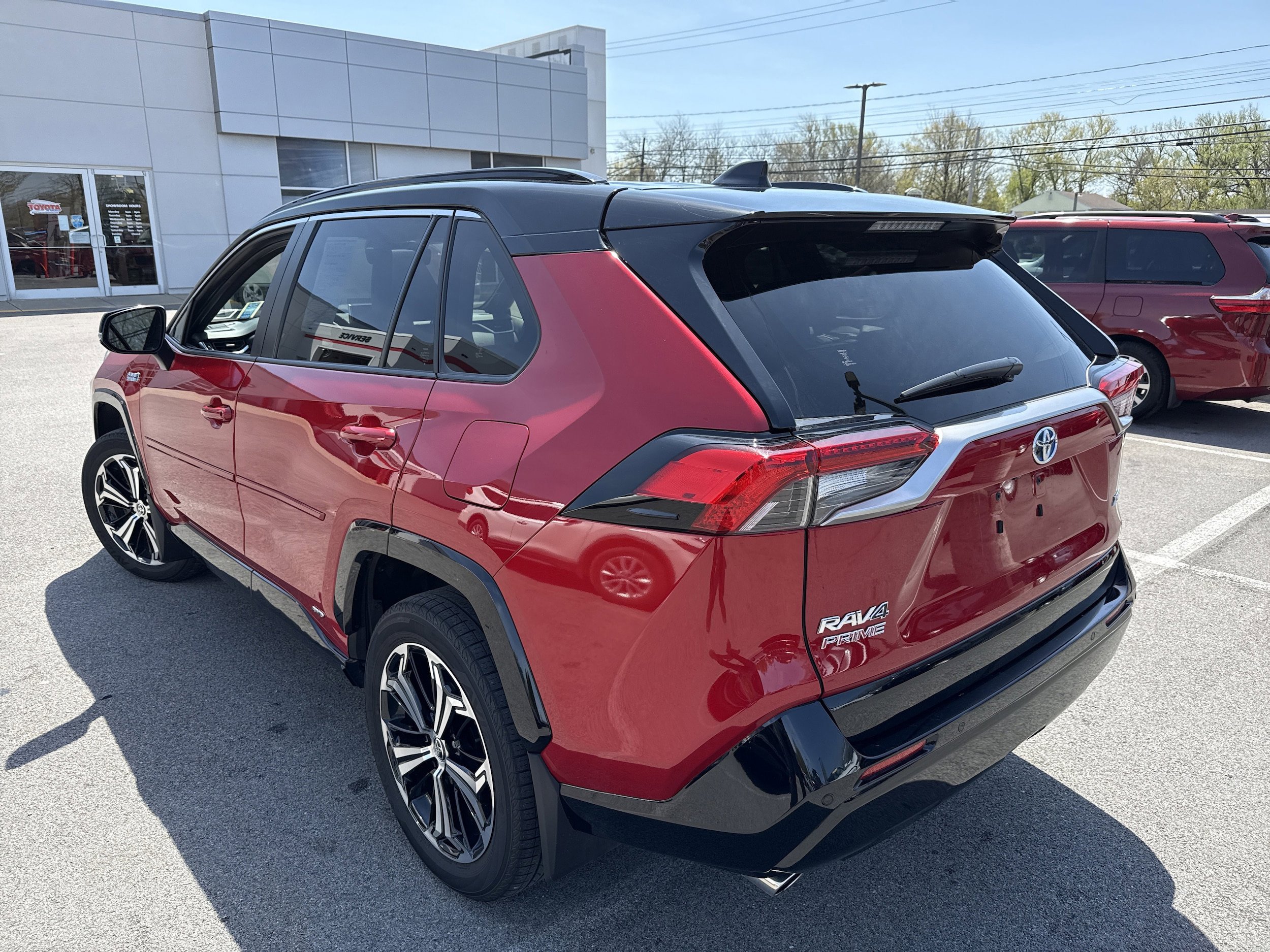 Used 2022 Toyota RAV4 XSE w/ Premium Package AWD/4WD image 10