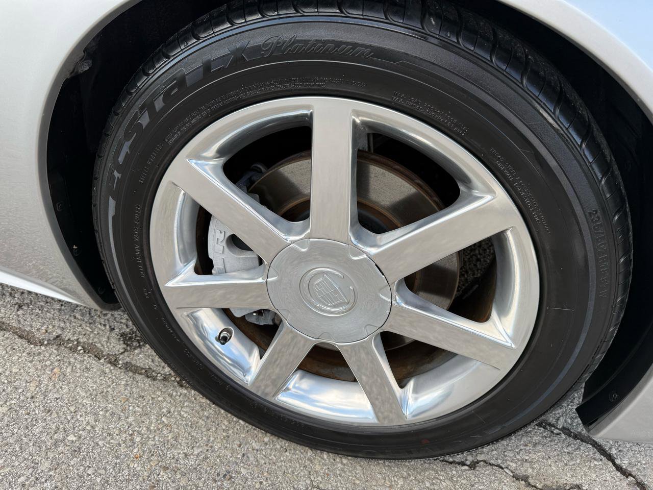 Used 2004 Cadillac XLR image 27